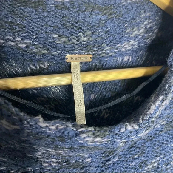 Free People Blue Boho High Neck Nightingale Pullover Sweater Size XS - Picture 5 of 8